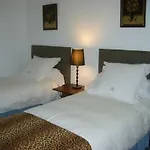 Oda ve Kahvaltı Et Table D'hotes La Belle Lensoise Lens