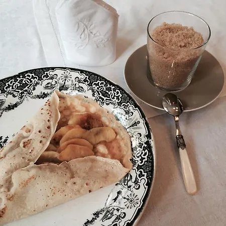 Et Table D'hotes La Belle Lensoise 렌스