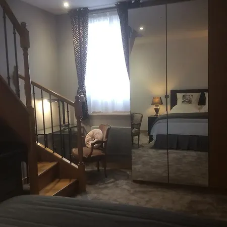 Et Table D'hotes La Belle Lensoise B&B