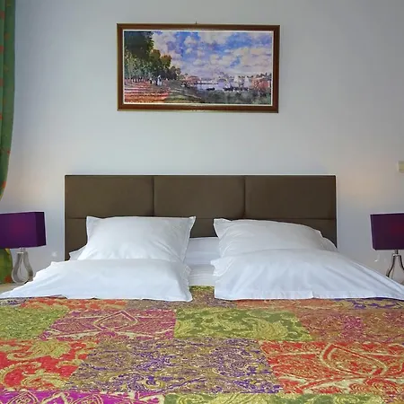 Et Table D'hotes La Belle Lensoise B&B